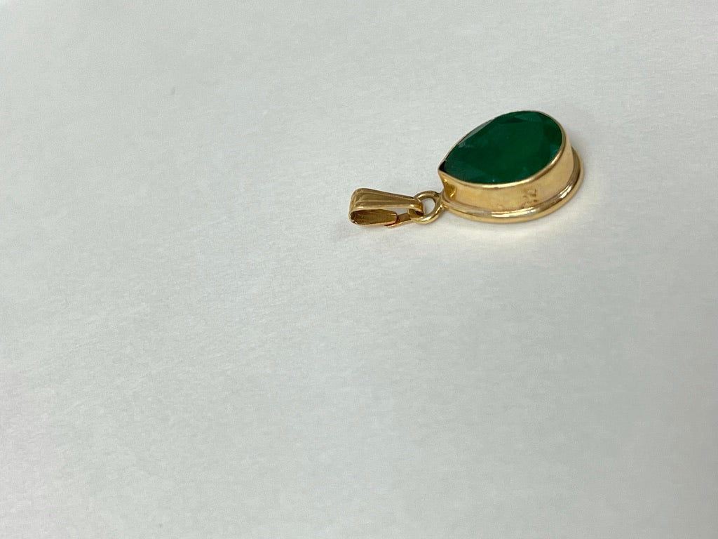 Vintage Tear Drop Emerald Pendant