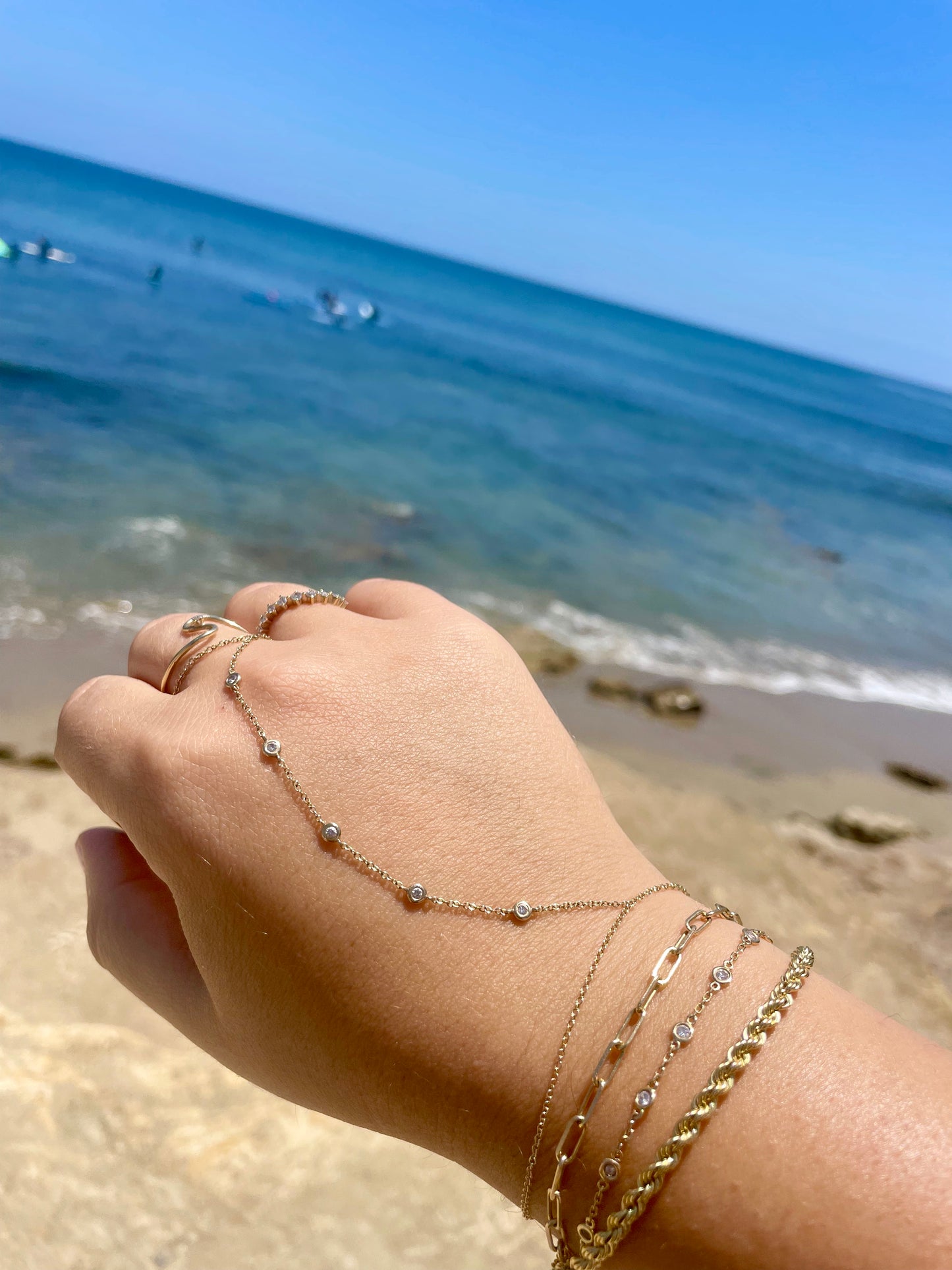 5 Diamond Bezel Hand Chain
