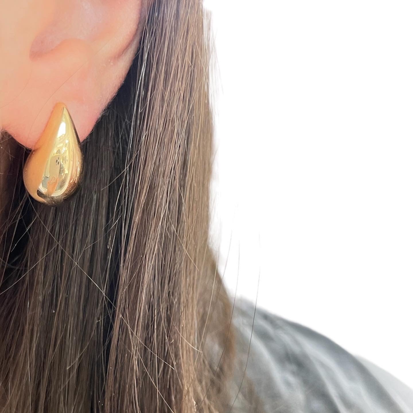 Juicy Gold Drip Studs