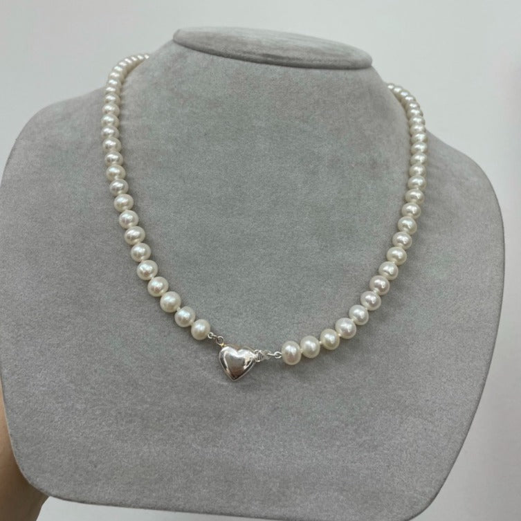 Silver Heart Pearl Strand