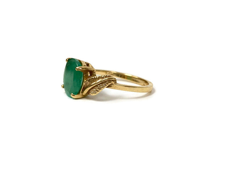 Oval Emerald and Gold Leaf Ring