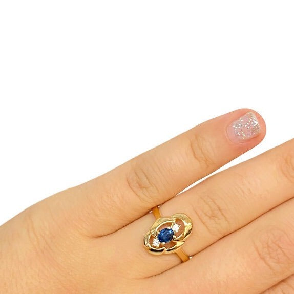 Oval Sapphire and Diamond Vintage Ring